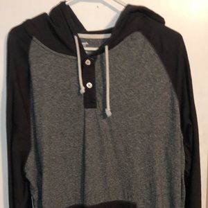 Arizona Jeans Co. Long Sleeve Hooded Shirt